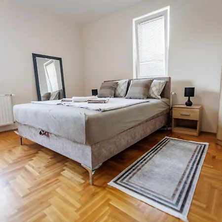 Apartman 369 Mo Σουμπότικα Εξωτερικό φωτογραφία